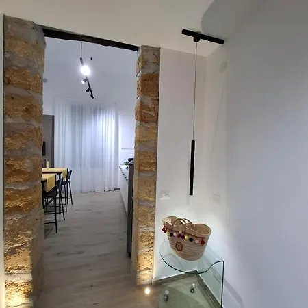 Donna Rosa House Apartament *