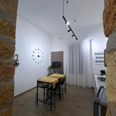 Apartament Donna Rosa House *